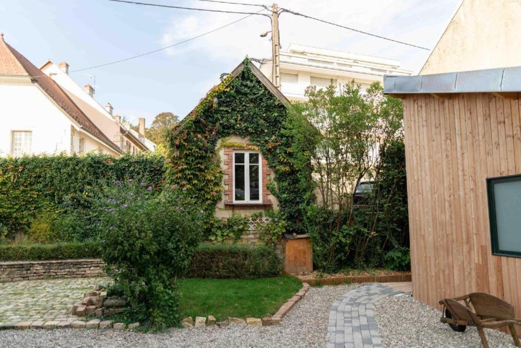Bed and Breakfast Le Parc Du Magnolia Montbéliard Esterno foto